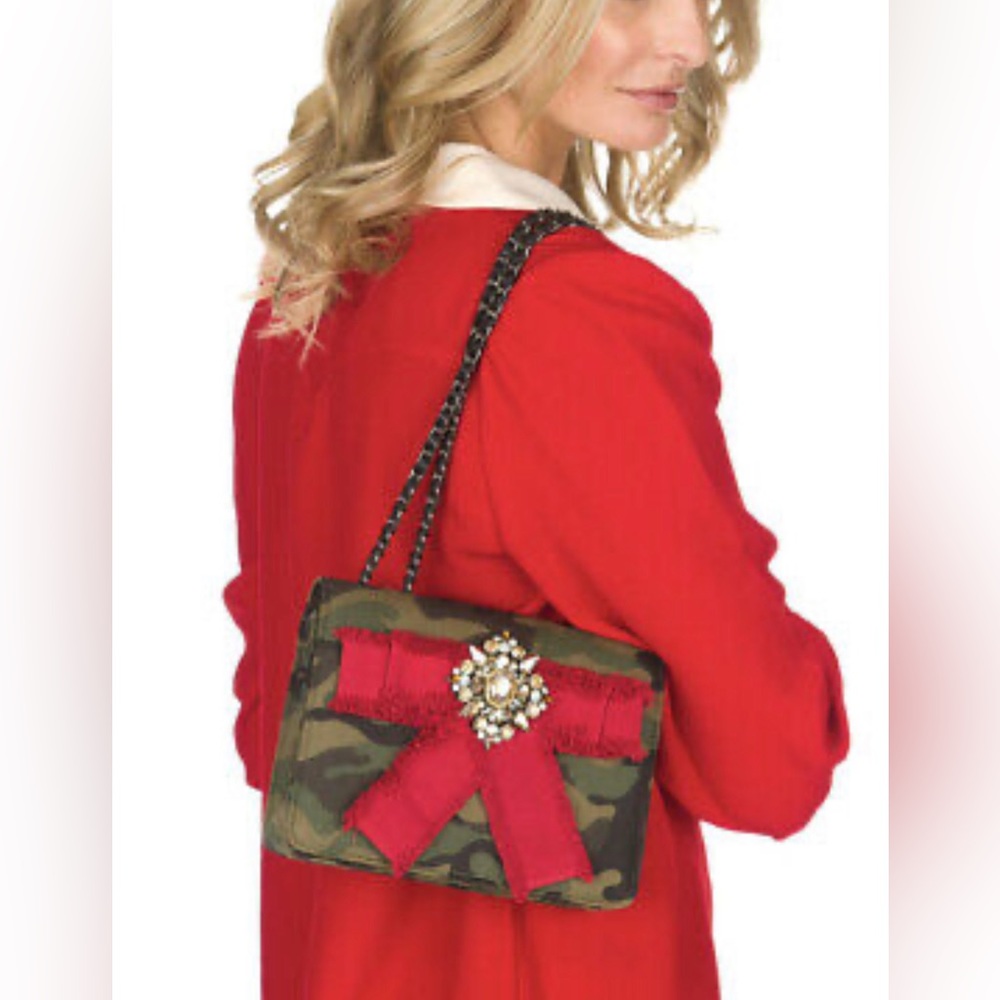 NWT ❤️ Essentiel Antwerp Petrella Army Green Red Bow Bag Shoulder Chains Handle
